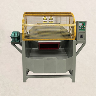 Tumbling machine with cover